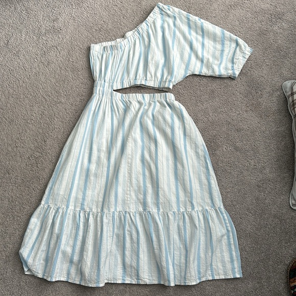 And Now This cotton cutout one shoulder striped dress - Picture 5 of 6